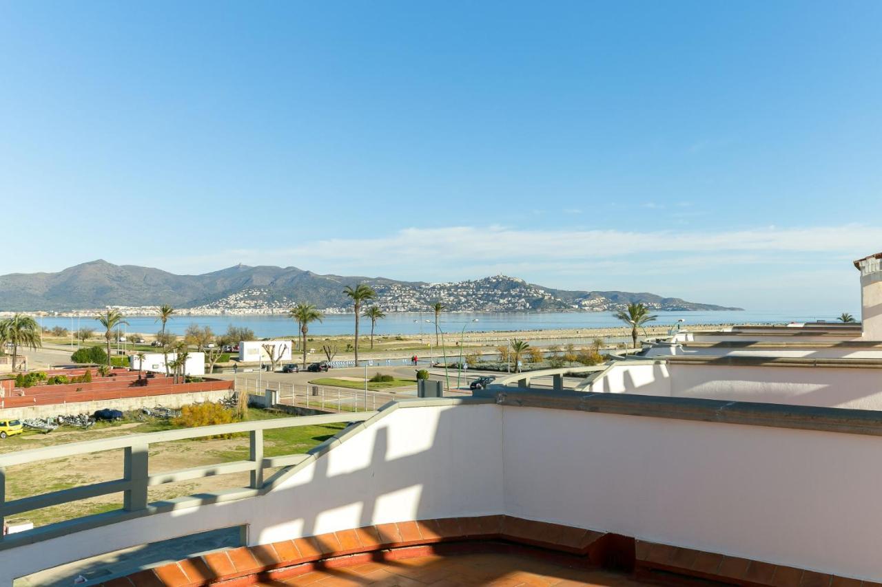 Willa Cargols De Mar Empuriabrava Zewnętrze zdjęcie