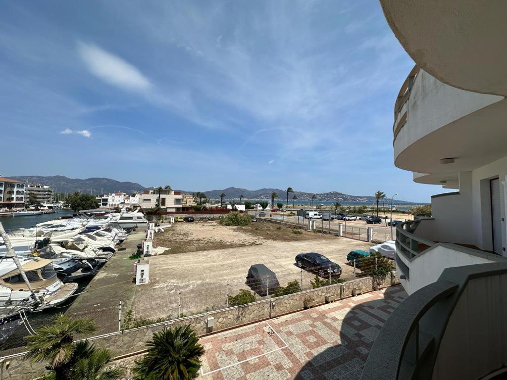 Willa Cargols De Mar Empuriabrava Zewnętrze zdjęcie