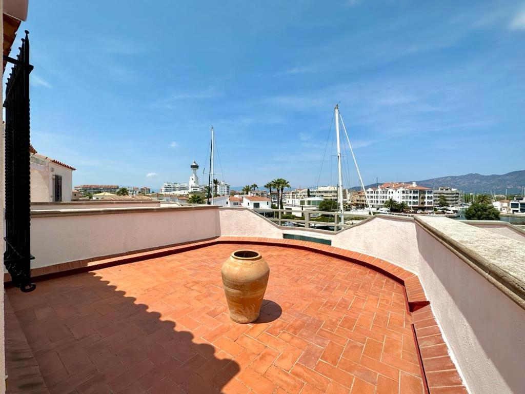 Willa Cargols De Mar Empuriabrava Zewnętrze zdjęcie