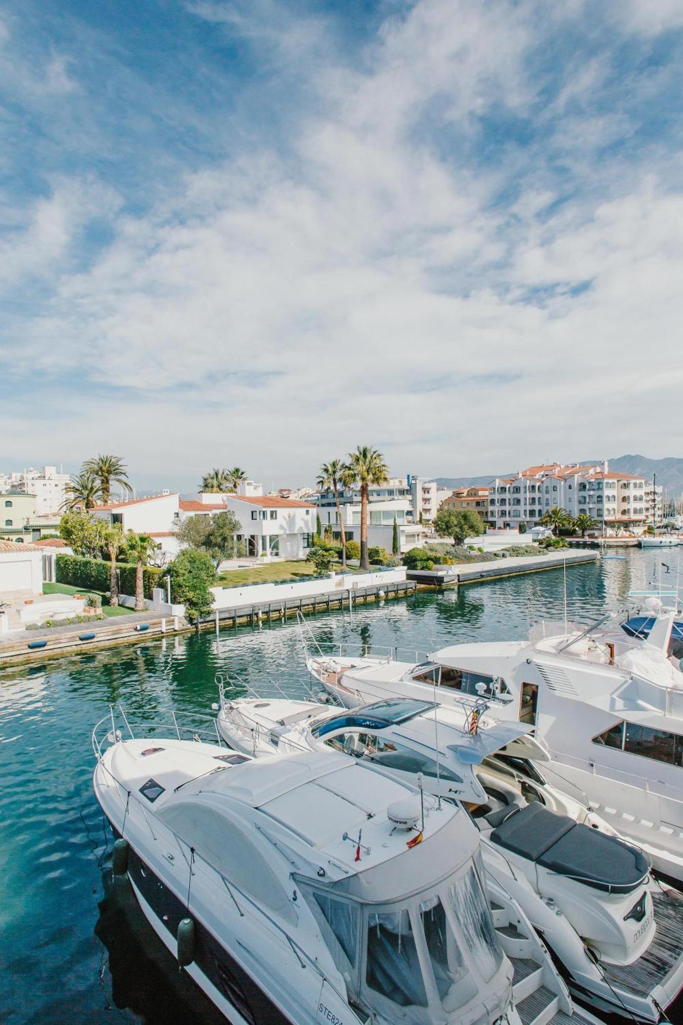 Willa Cargols De Mar Empuriabrava Zewnętrze zdjęcie